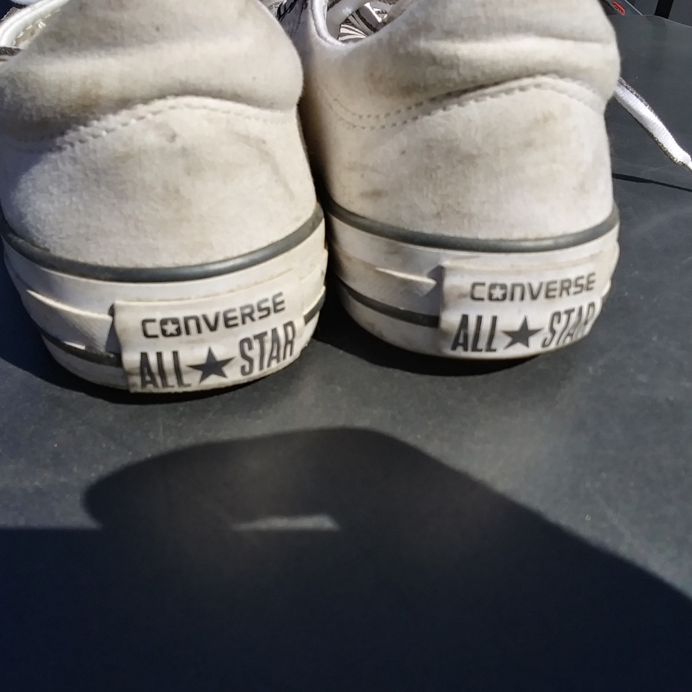 Used converse shoes - Picture 8 of 8